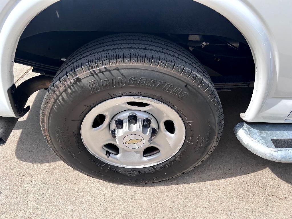 Chevrolet Express 2500 Cargo 2023