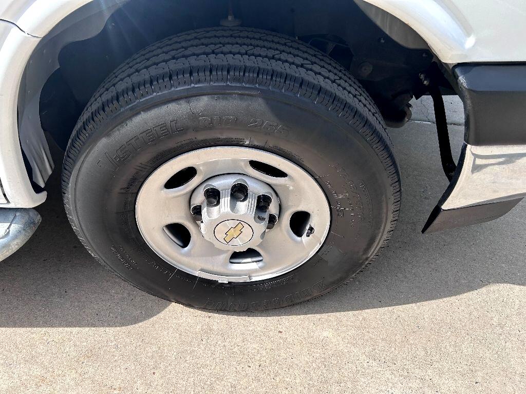 Chevrolet Express 2500 Cargo 2023