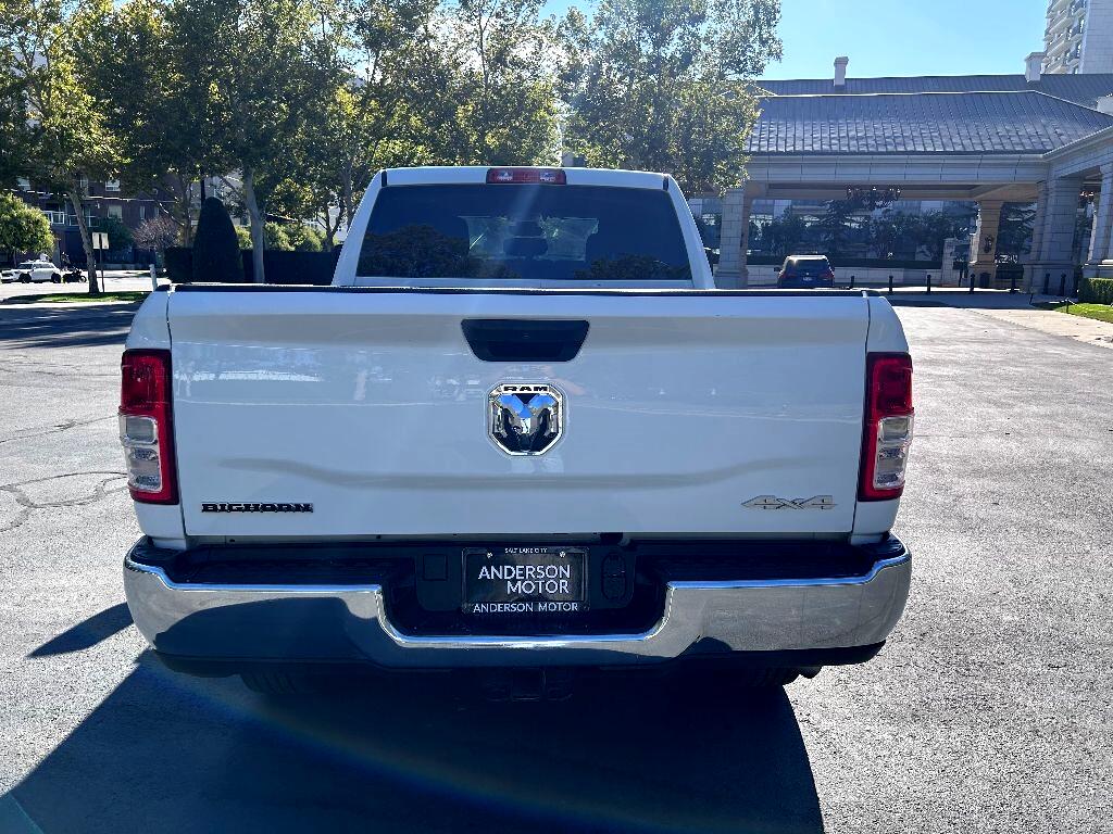 RAM 2500 Tradesman Crew Cab SWB 4WD 2024