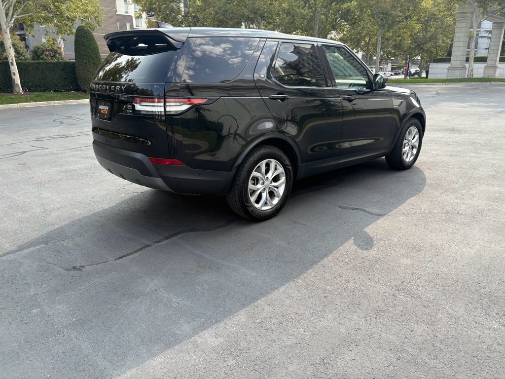 Land Rover Discovery SE 2020