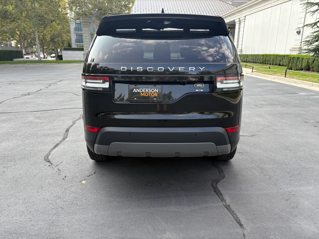 Land Rover Discovery SE 2020