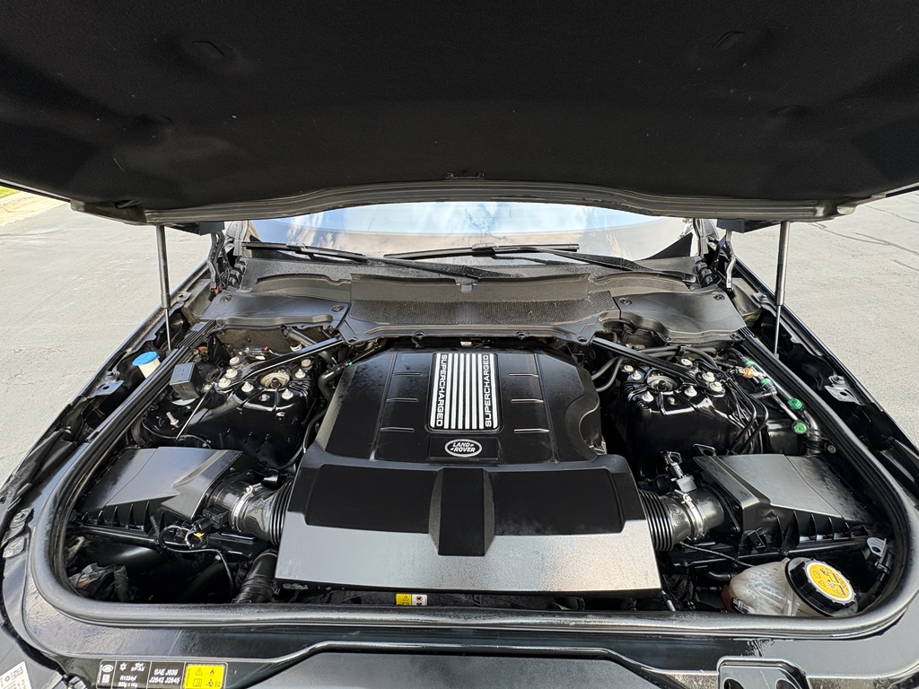 Land Rover Discovery SE 2020