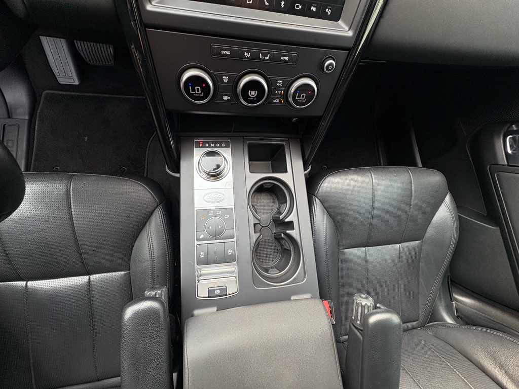 Land Rover Discovery SE 2020