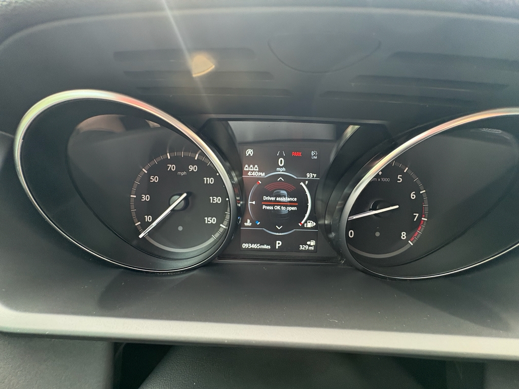 Land Rover Discovery SE 2020