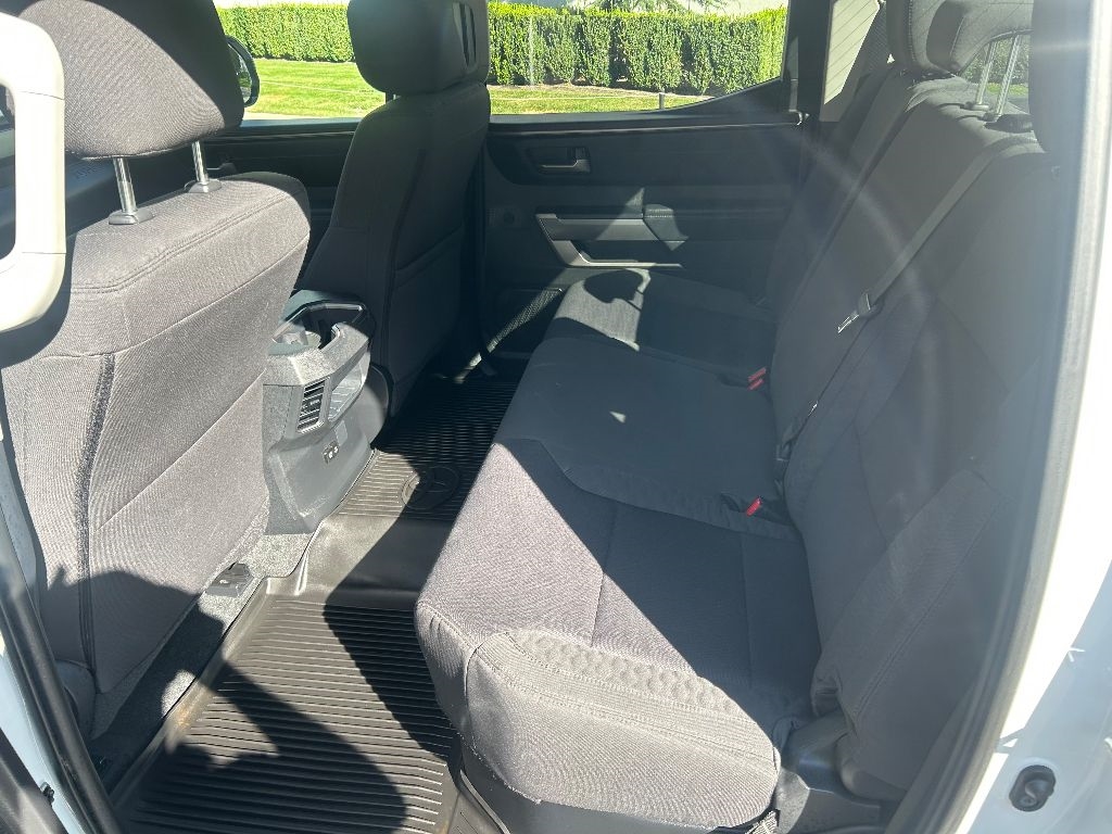 Toyota Tundra SR5 CrewMax 4WD Long Bed 2024