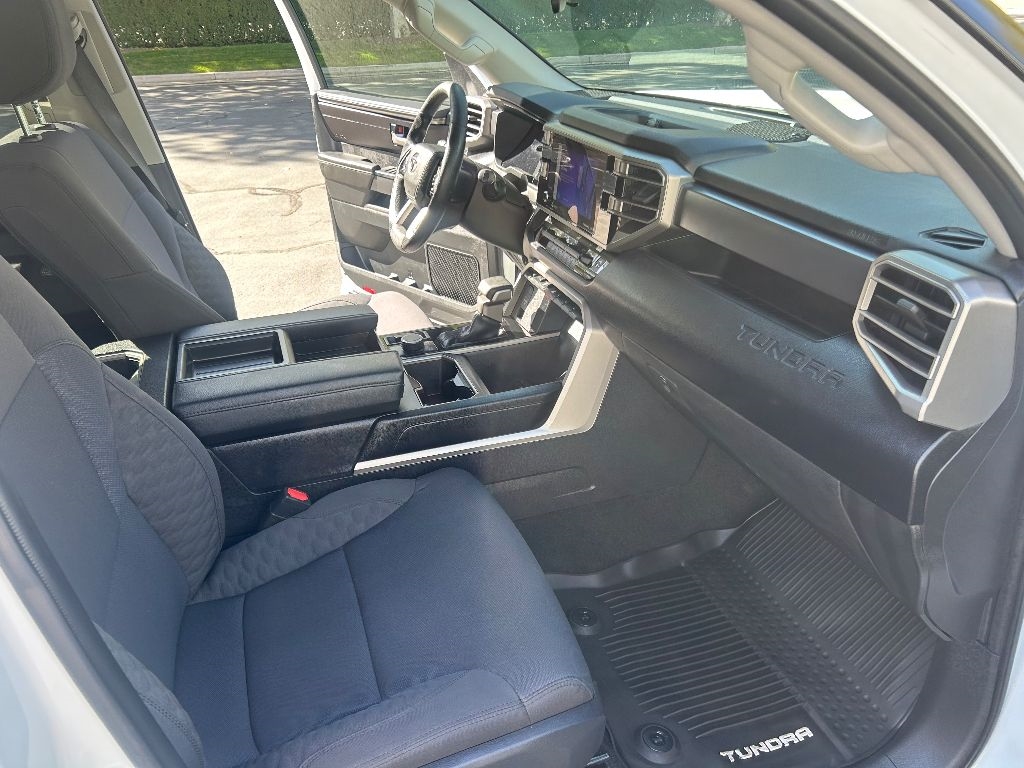 Toyota Tundra SR5 CrewMax 4WD Long Bed 2024