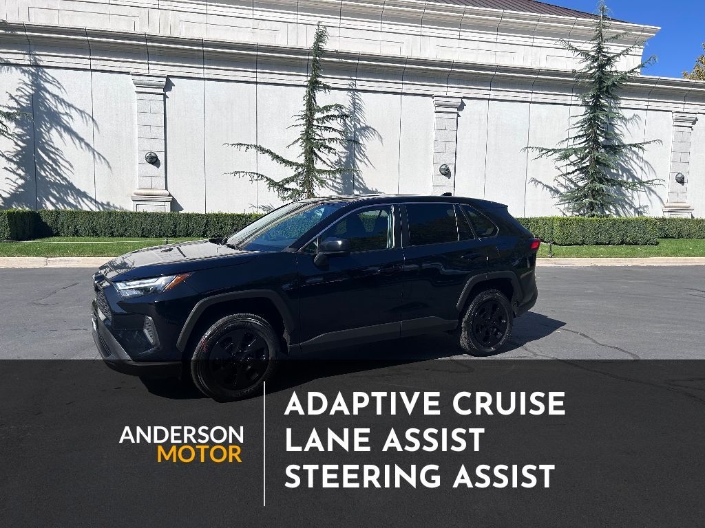 Toyota RAV4 LE AWD 2024