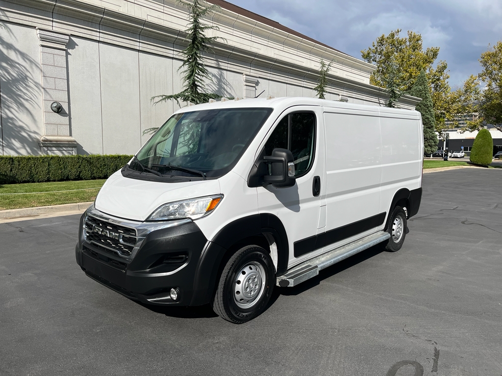 RAM Promaster 2500 Low Roof 2023