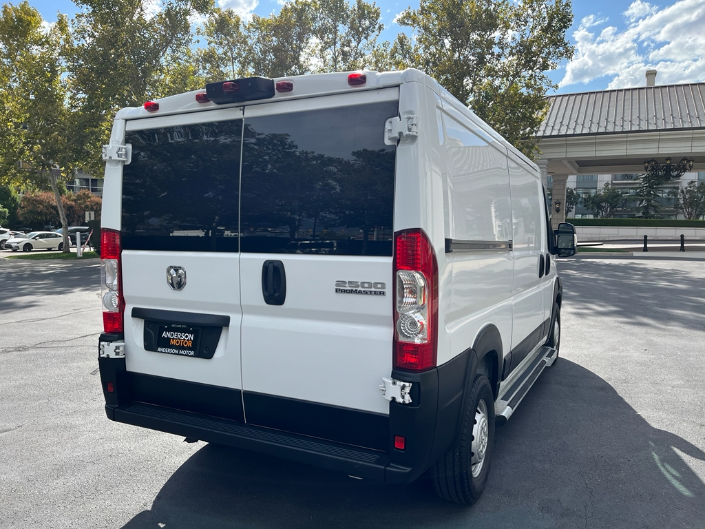 RAM Promaster 2500 Low Roof 2023