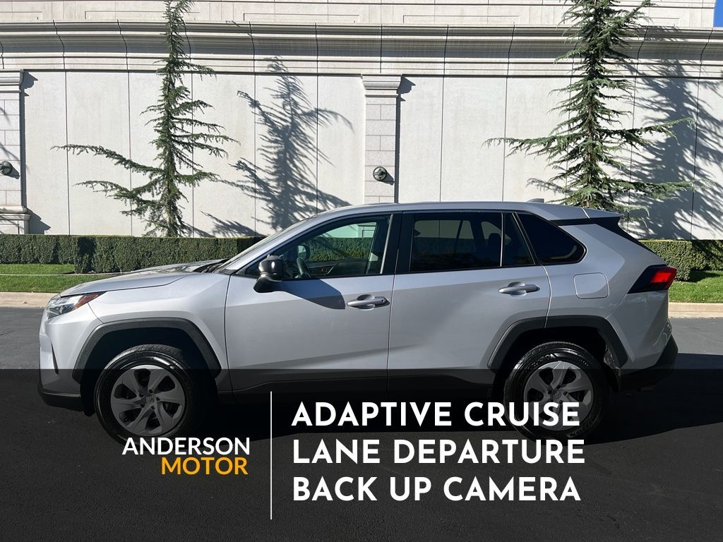 2024 Toyota RAV4 LE AWD