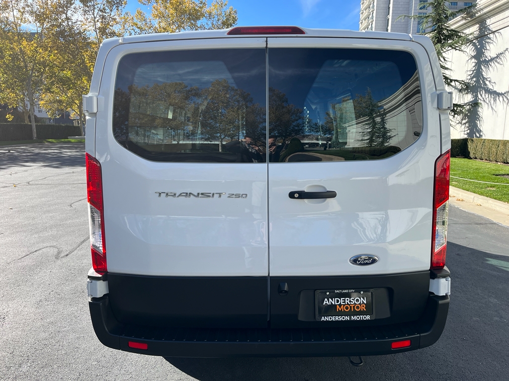 Ford Transit 250 Van 2023