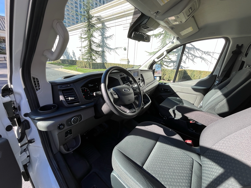 Ford Transit 250 Van 2023