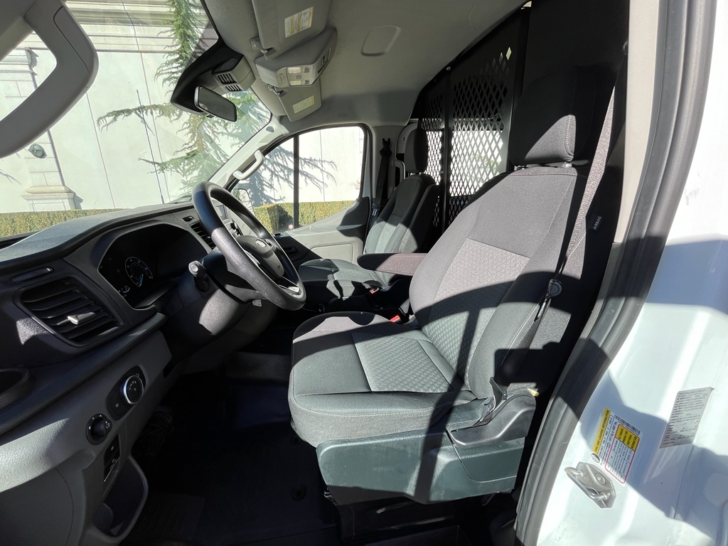 Ford Transit 250 Van 2023