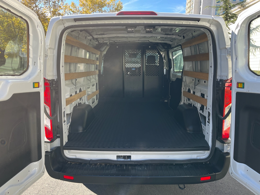 Ford Transit 250 Van 2023