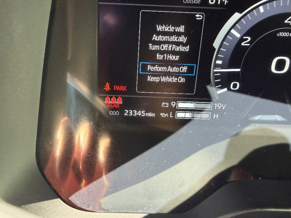 Toyota Tundra Platinum CrewMax 4WD 2024