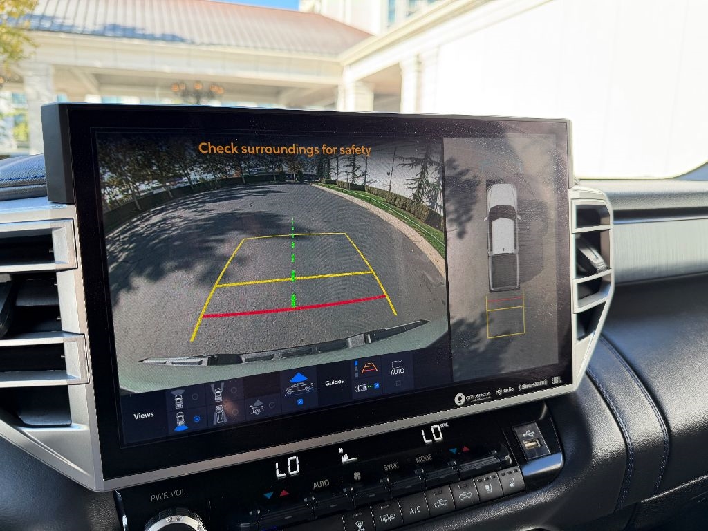 Toyota Tundra Platinum CrewMax 4WD 2024