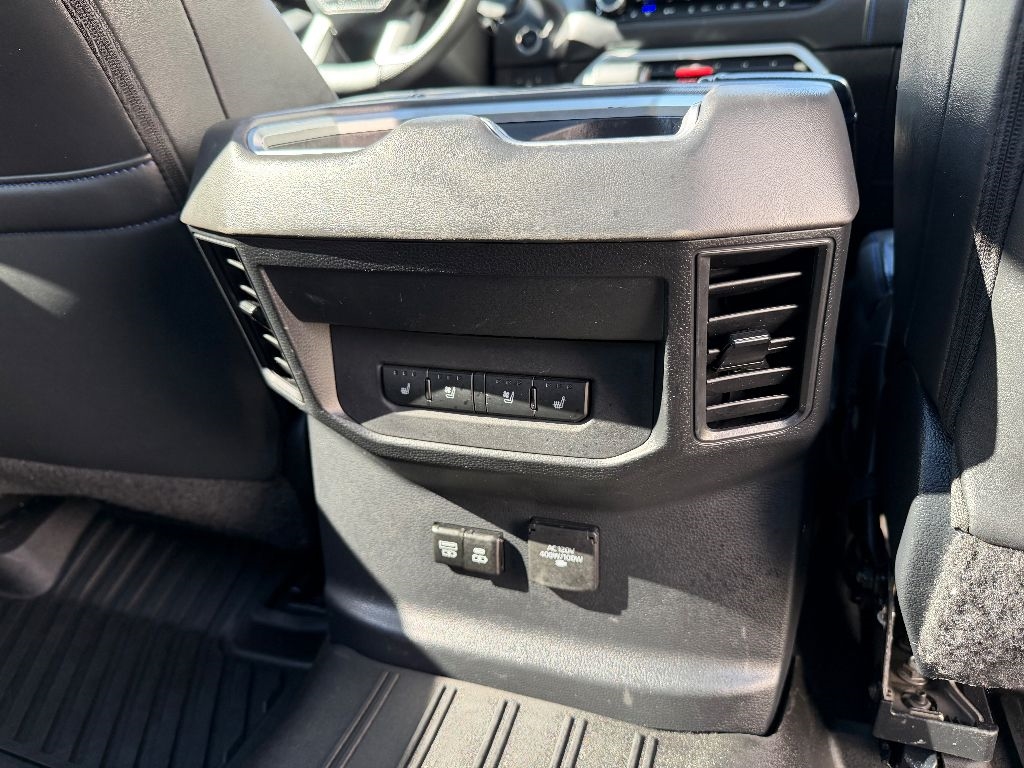 Toyota Tundra Platinum CrewMax 4WD 2024