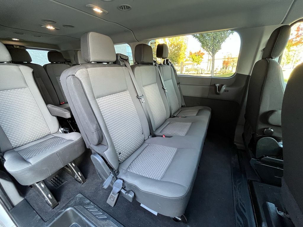 Ford Transit 350 Wagon Low Roof XLT w/Sliding Pass. 148-in. WB 2023