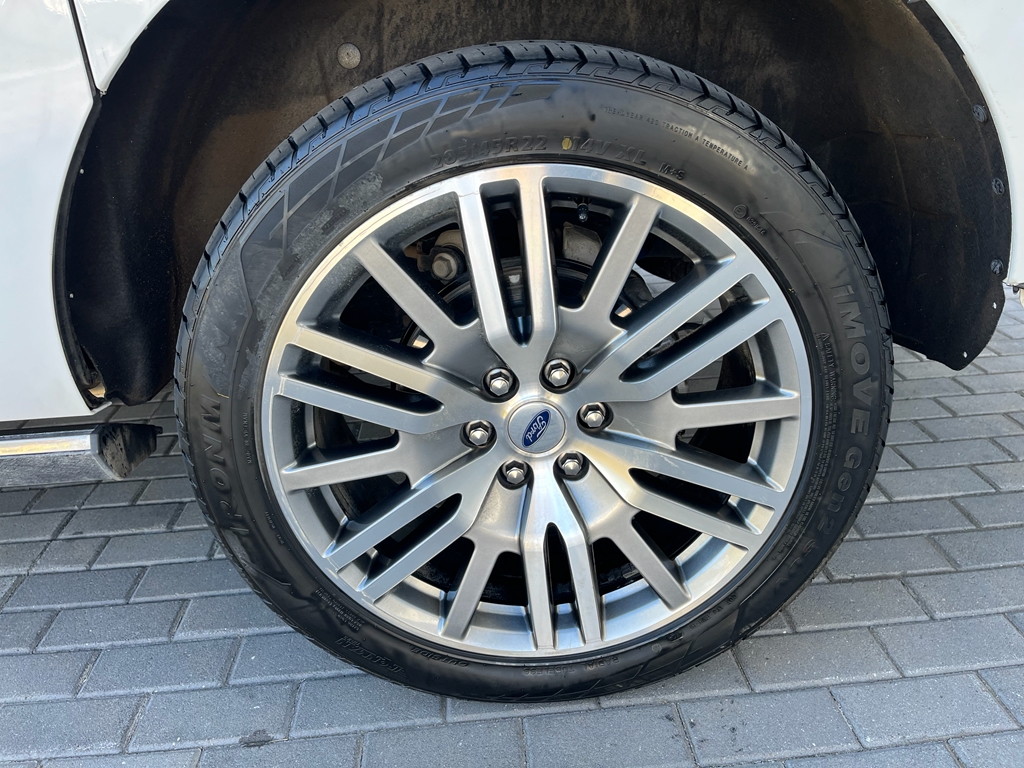 Ford Expedition MAX Limited 4WD 2024