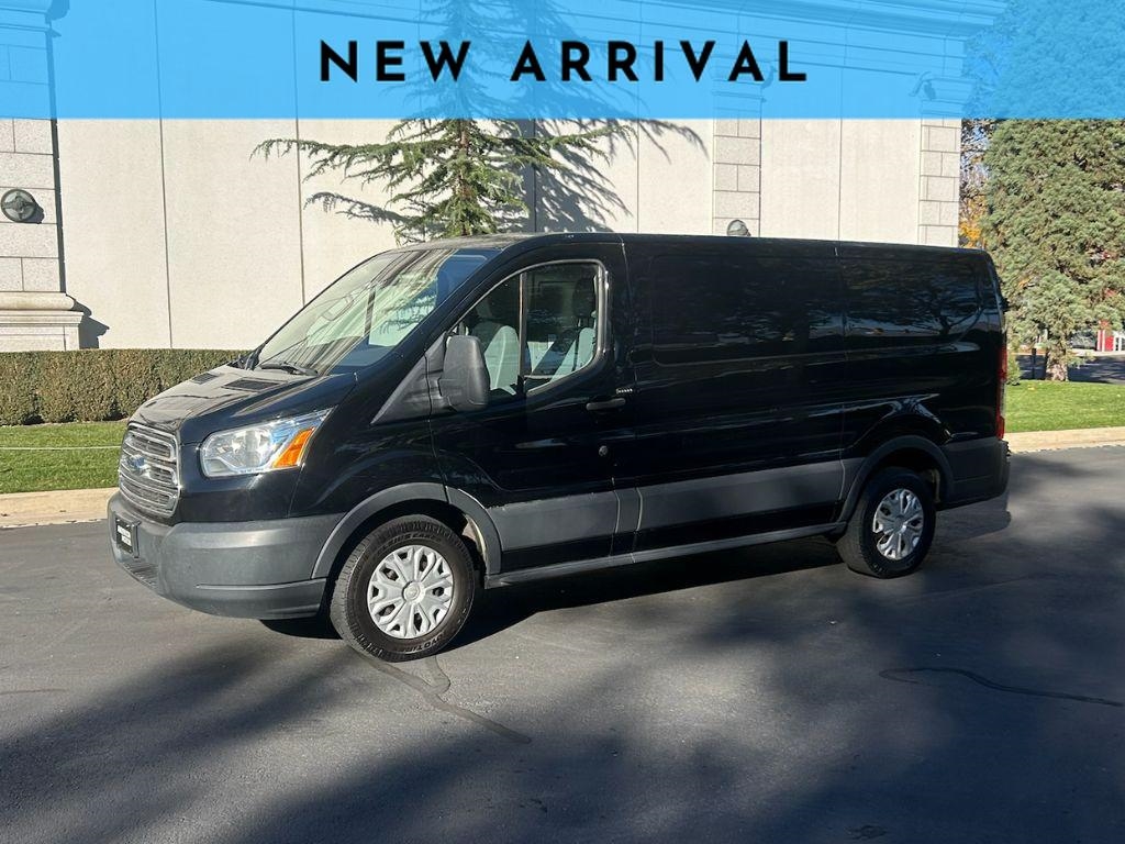Ford Transit 150 Van Low Roof w/Sliding Pass. 130-in. WB 2017