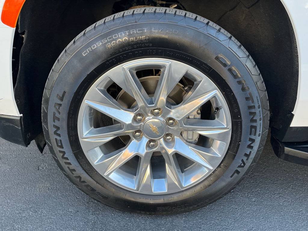 Chevrolet Suburban Premier 4WD 2023