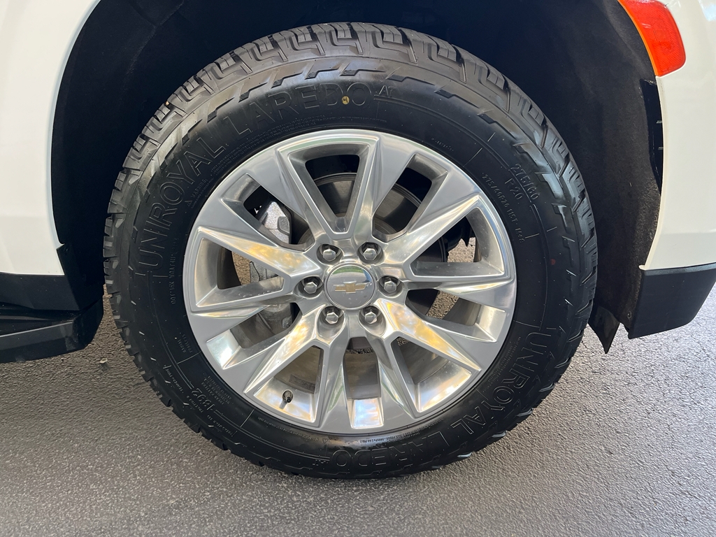 Chevrolet Suburban Premier 4WD 2023