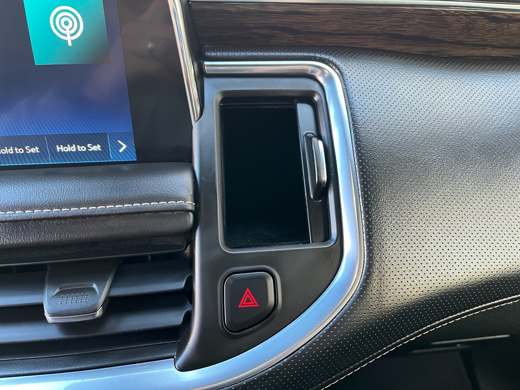 Chevrolet Suburban Premier 4WD 2023