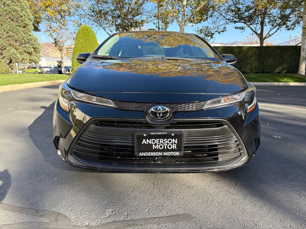 Toyota Corolla LE 2024