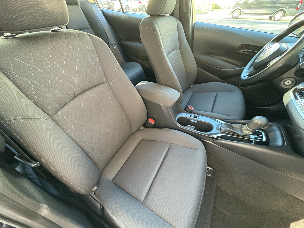 Toyota Corolla LE 2024