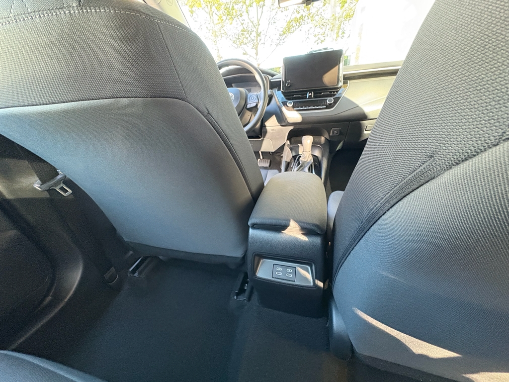 Toyota Corolla LE 2024