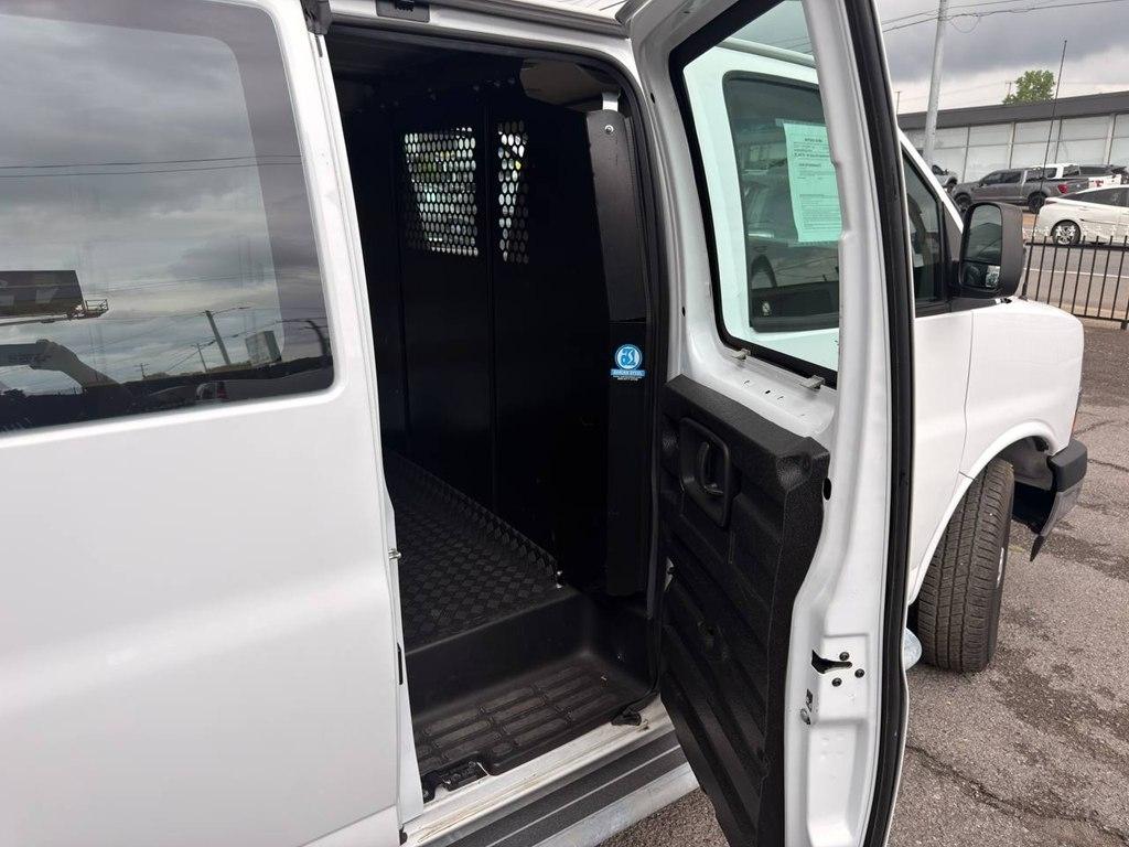 Chevrolet Express 2500 Cargo 2022