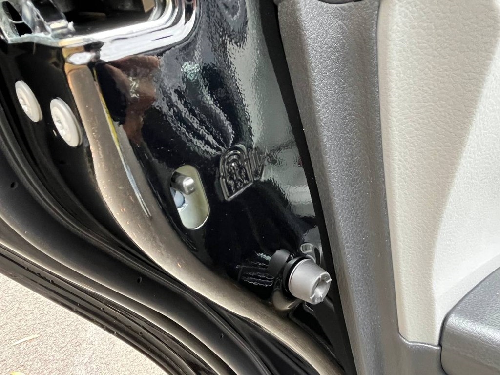 Toyota Camry Hybrid SE AWD 2025