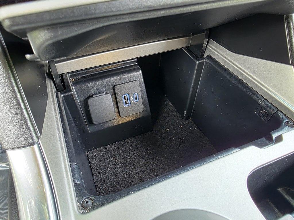 Ford Explorer Limited 4WD 2023