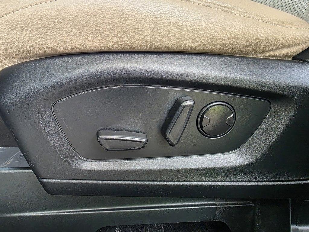 Ford Explorer Limited 4WD 2023