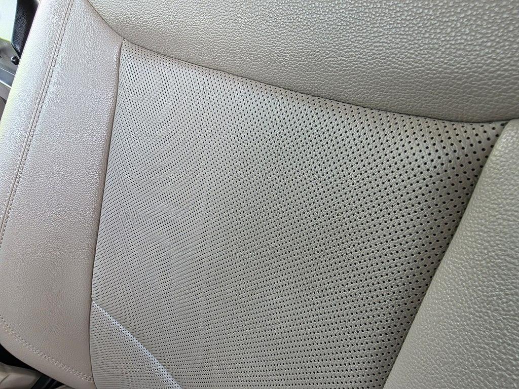 Ford Explorer Limited 4WD 2023
