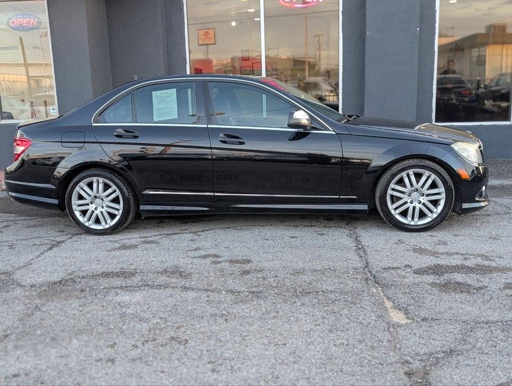 Mercedes-Benz C-Class 4dr Sdn 3.0L Sport RWD 2009