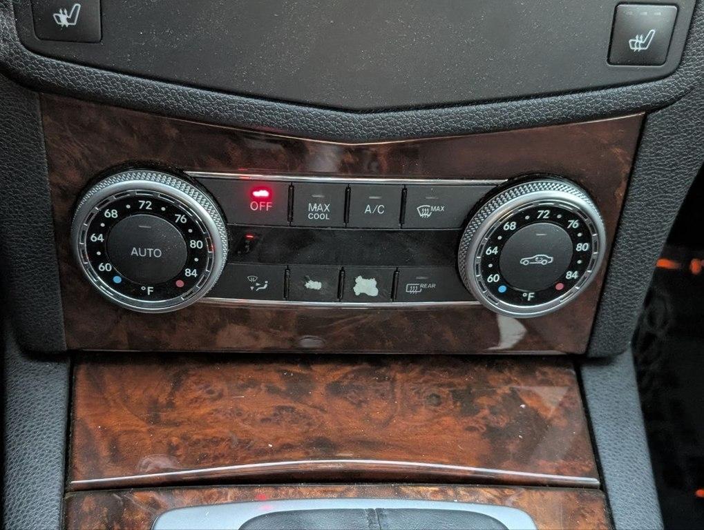 Mercedes-Benz C-Class 4dr Sdn 3.0L Sport RWD 2009