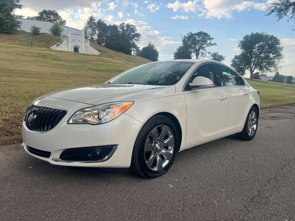 Buick Regal 4dr Sdn Premium I FWD 2015