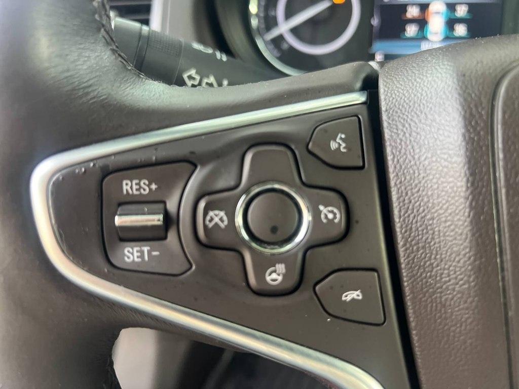 Buick Regal 4dr Sdn Premium I FWD 2015