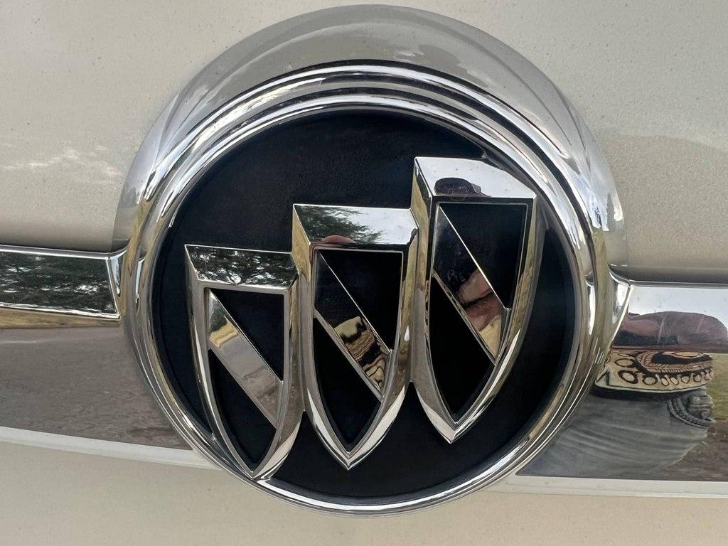 Buick Regal 4dr Sdn Premium I FWD 2015