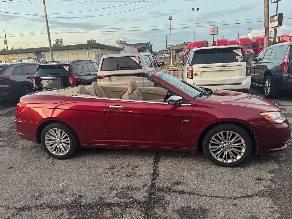 Chrysler 200 2dr Conv Limited 2012