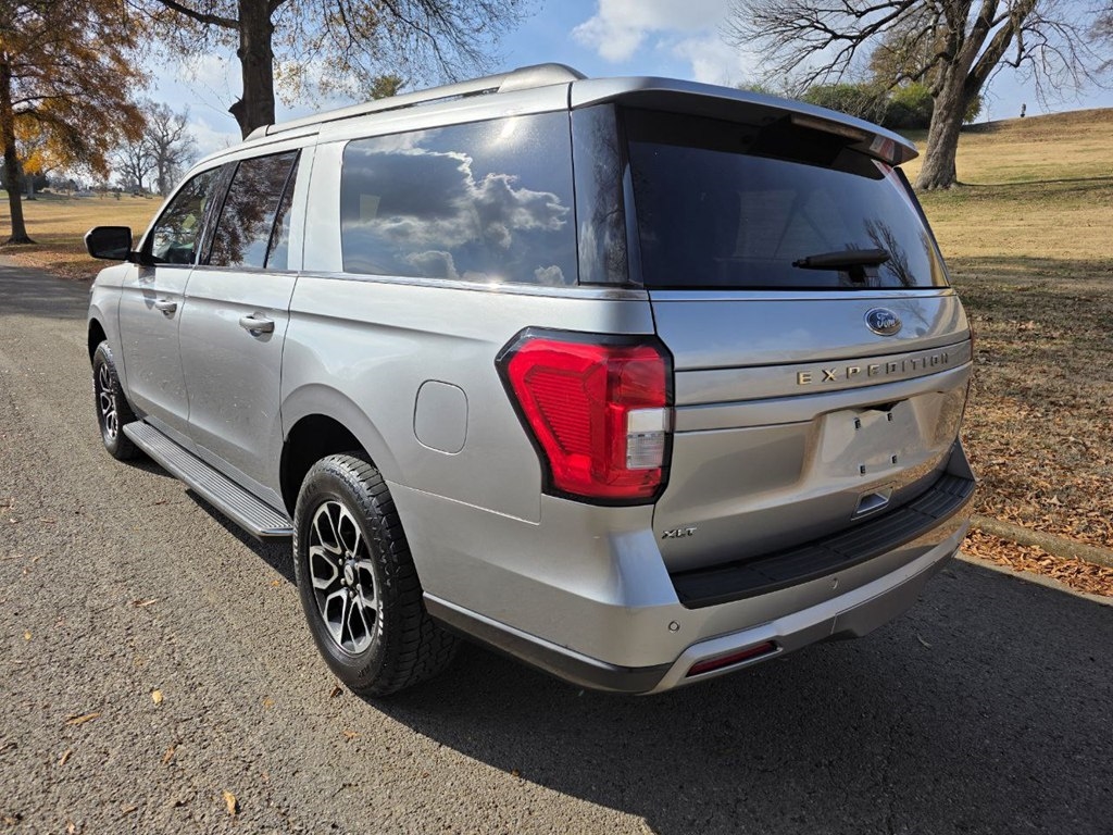 Ford Expedition Max XLT 4x4 2023