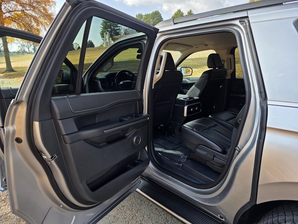 Ford Expedition Max XLT 4x4 2023