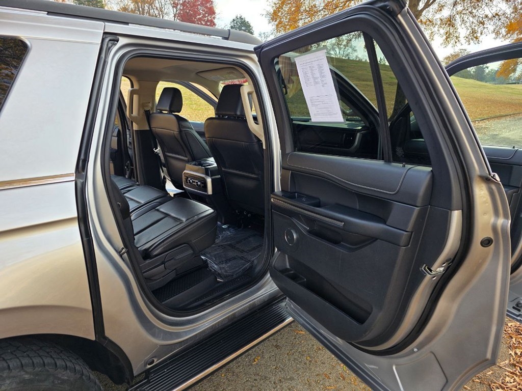 Ford Expedition Max XLT 4x4 2023