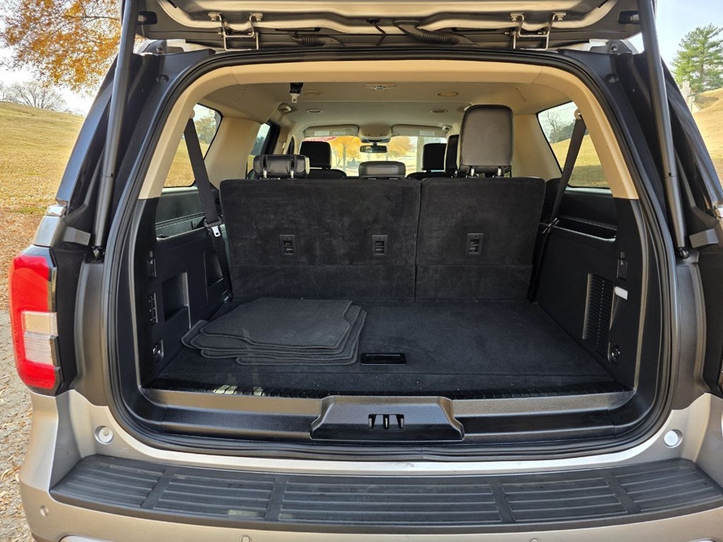 Ford Expedition Max XLT 4x4 2023