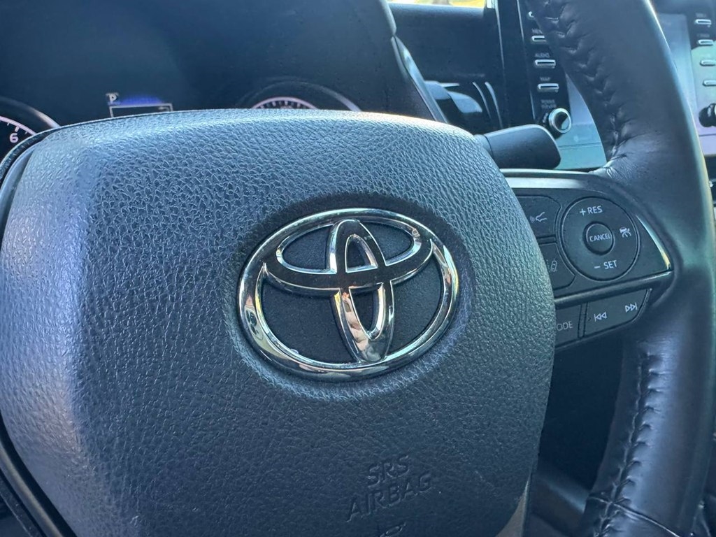 Toyota Camry SE Auto (Natl) 2024