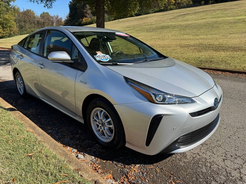 Toyota Prius L Eco (Natl) 2022