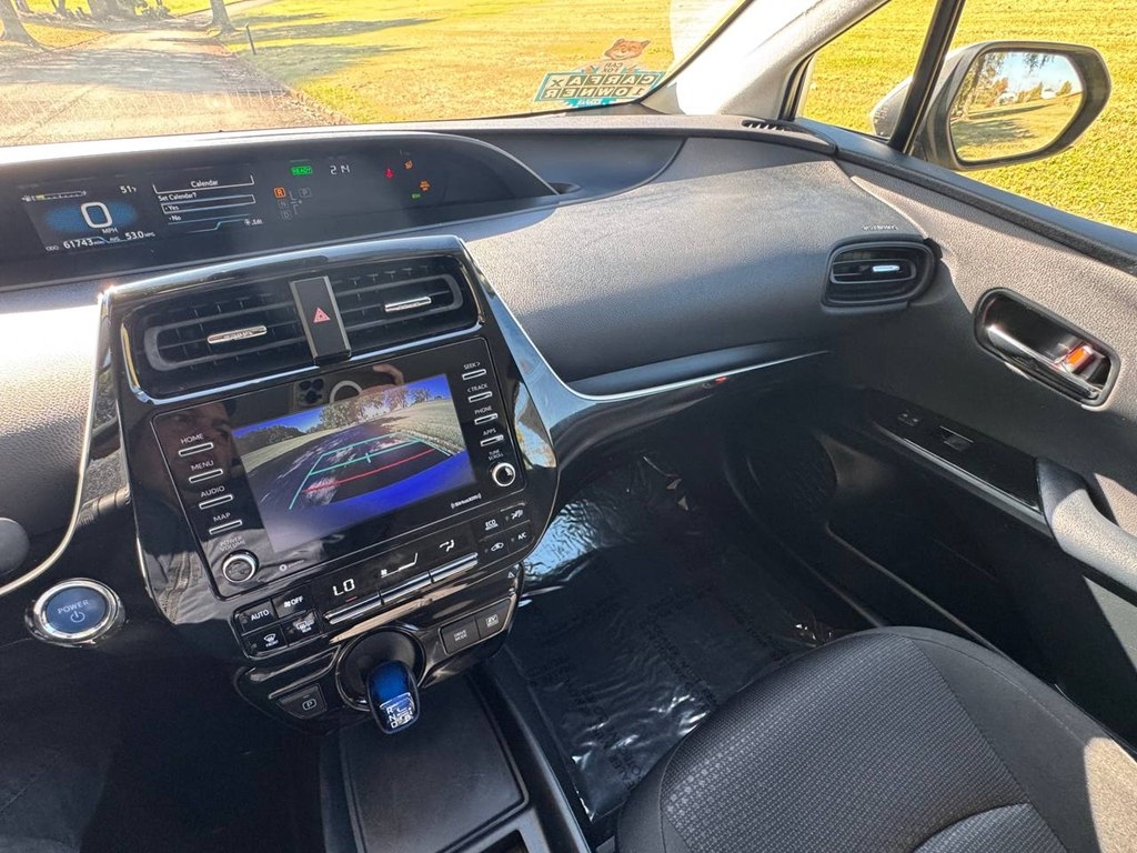 Toyota Prius L Eco (Natl) 2022