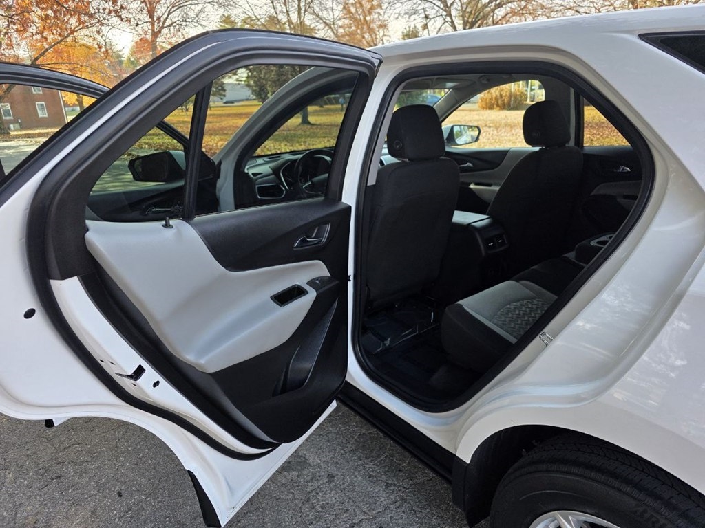 Chevrolet Equinox AWD 4dr LT w/1LT 2024