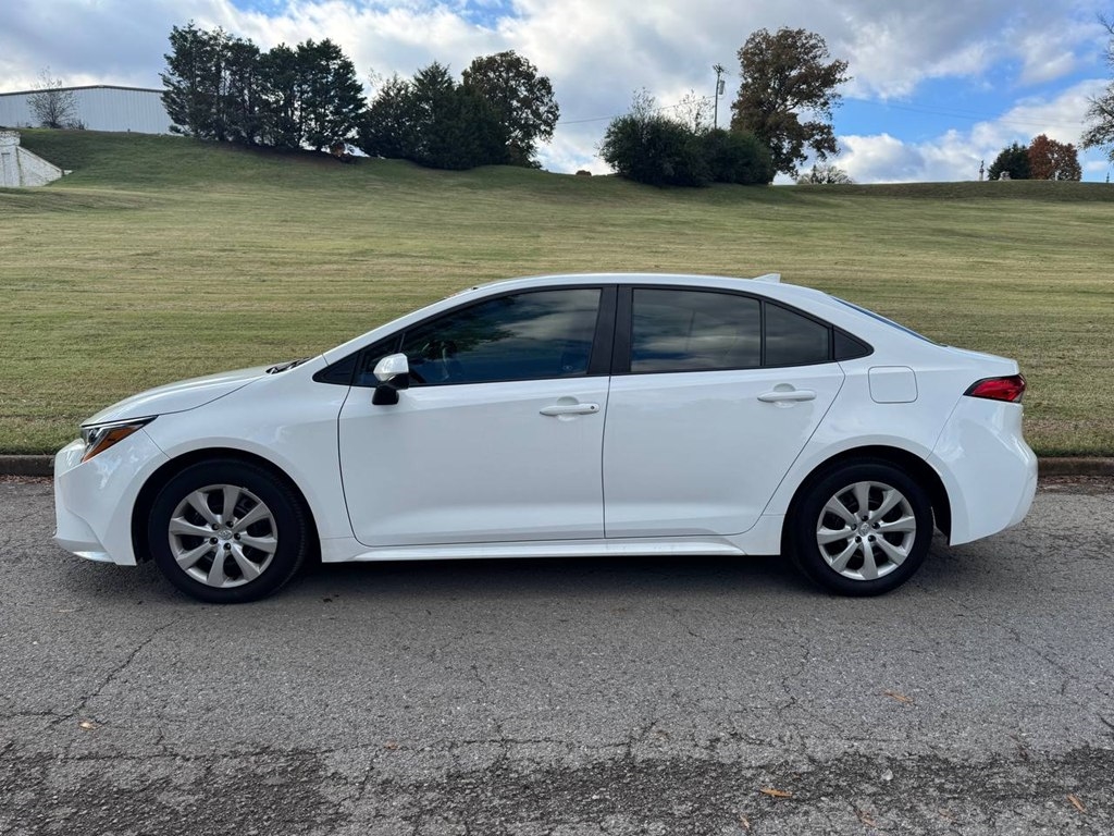 Toyota Corolla LE CVT (Natl) 2024